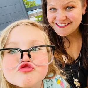 Meet your Posher, Jen